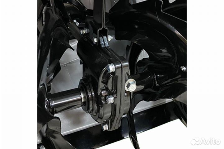 Yanis Grey Wolf GE24DHL Снегоуборщик