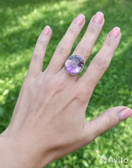 Кольцо с аметистом