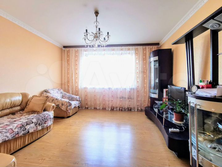 4-к. квартира, 74 м², 3/14 эт.