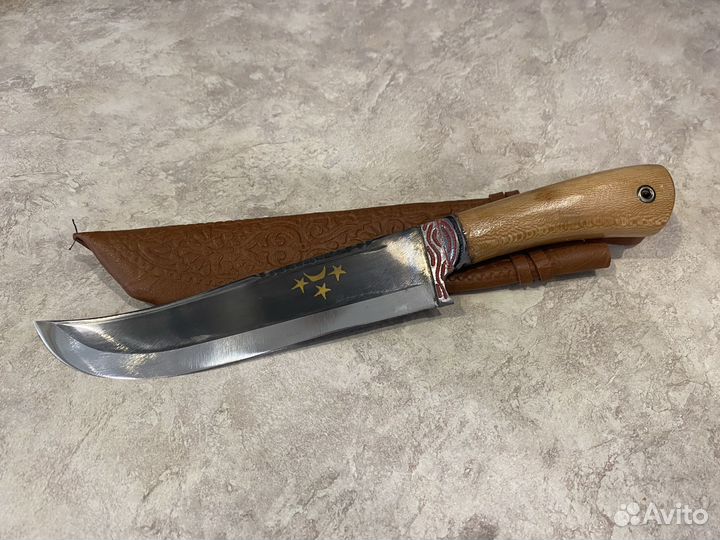 Пчак средний, гарда олово гравировка, рукоять орех