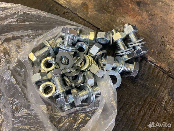 Трубы (пороги) на Jeep Liberty KJ