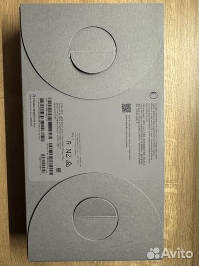 Apple Watch Ultra 2 milanese loop