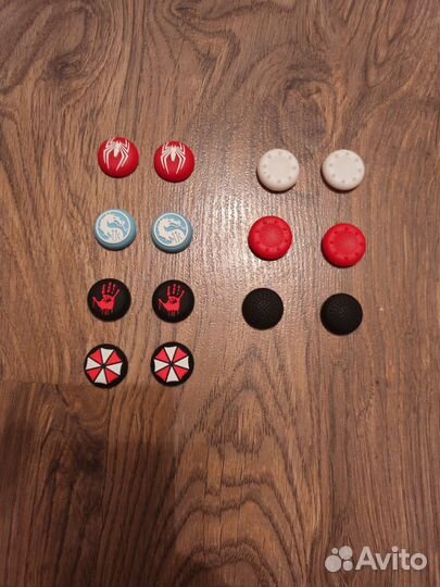 Зарядные станции, Аккумуляторы, Накладки на стики