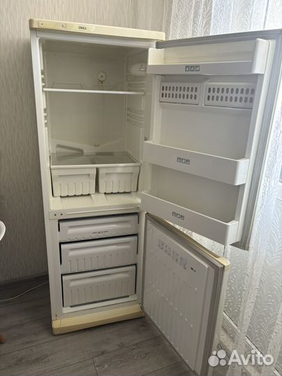 Холодильник stinol