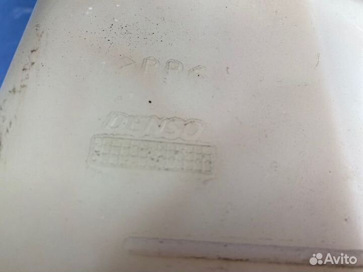 Бачок расширительный Toyota Land Cruiser 105