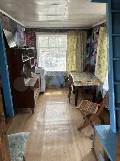 Дача 25 м² на участке 6 сот.