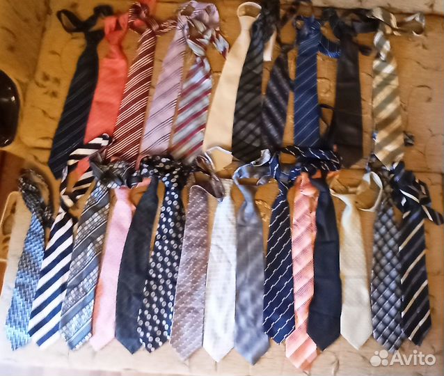 Галстуки костюмные 26 шт Шелк цена за все