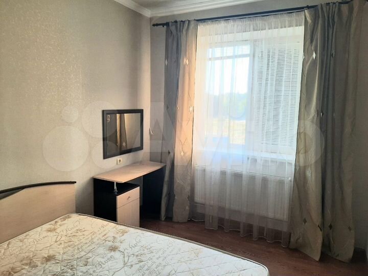 2-к. квартира, 54 м², 2/12 эт.