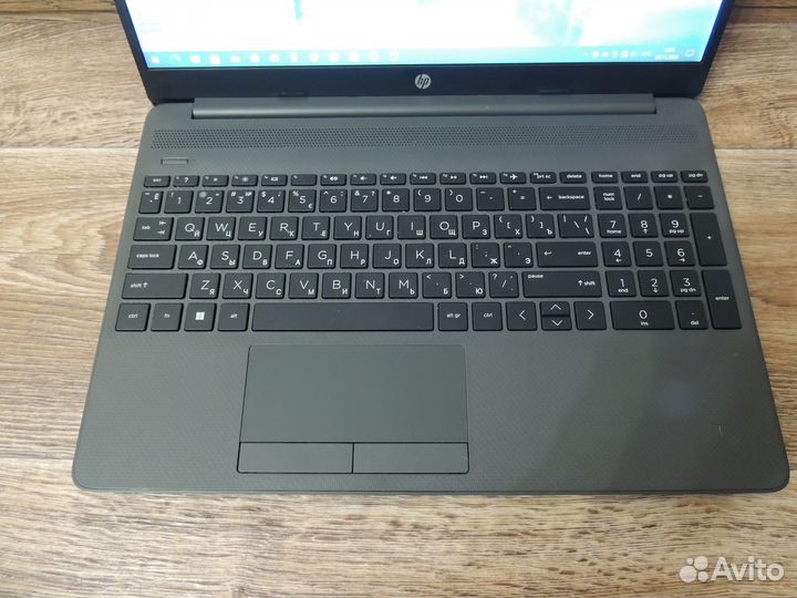 Ноутбук “HP 255 G8”, Athlon Gold / 1000 Gb / 4 Gb