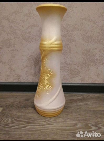 Продам вазу