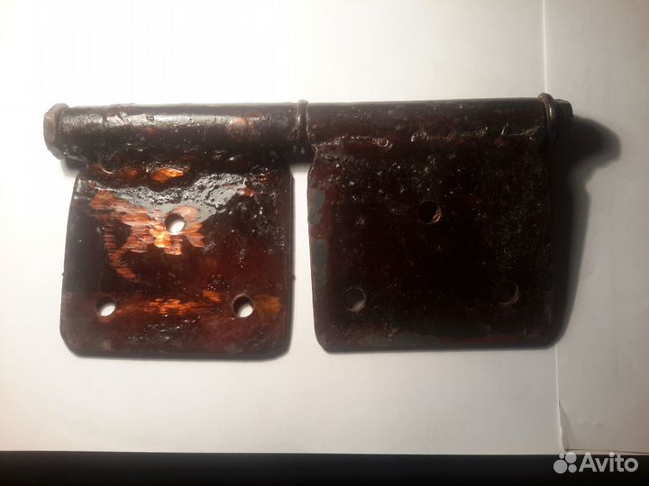 Петля для гаражных ворот