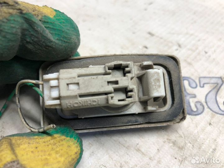 Подсветка номера Toyota noah