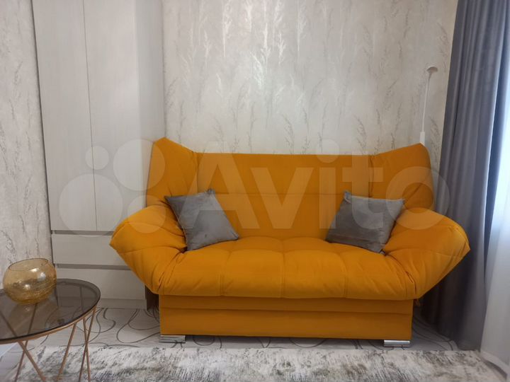 2-к. квартира, 38 м², 1/9 эт.