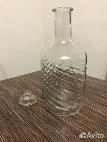 Графины стеклянные