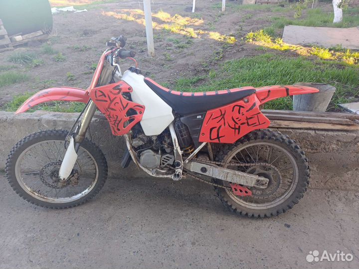 Honda cr125