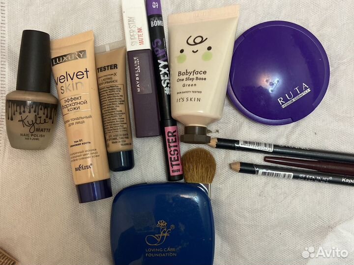 Набор косметики пакетом