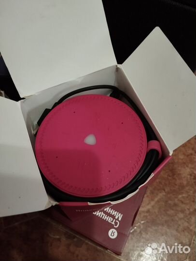 Умная колонка алиса