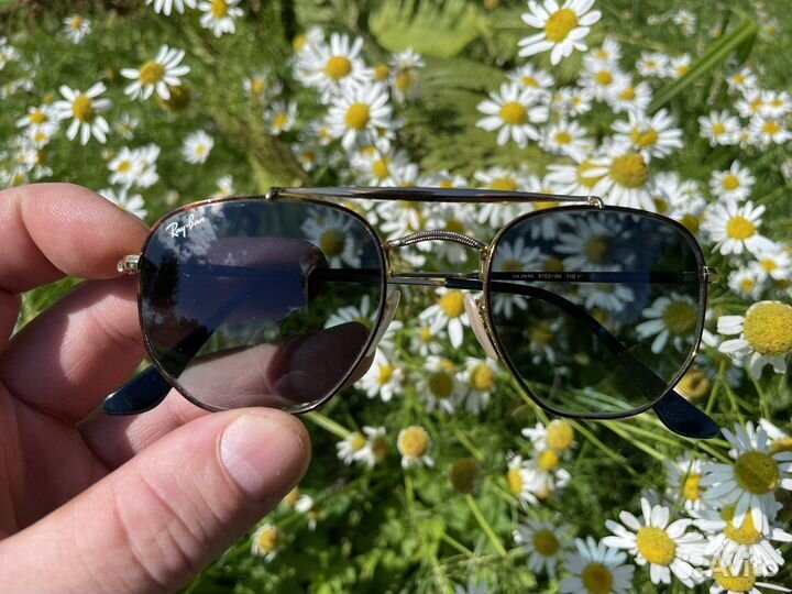 Солнцезащитные очки