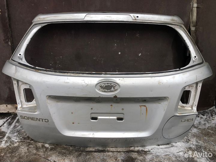 Kia Sorento 2 Дорест (2009+) Крышка багажника