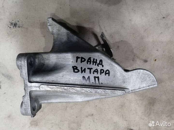 Кронштейн двигателя правый для Suzuki Grand Vitara