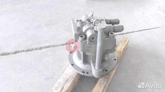 Гидромотор редуктора поворота ZX130K 9177550