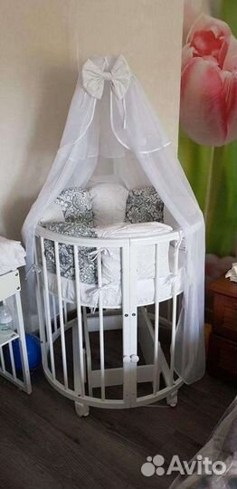 Новая с бельем на выбор детская кроватка