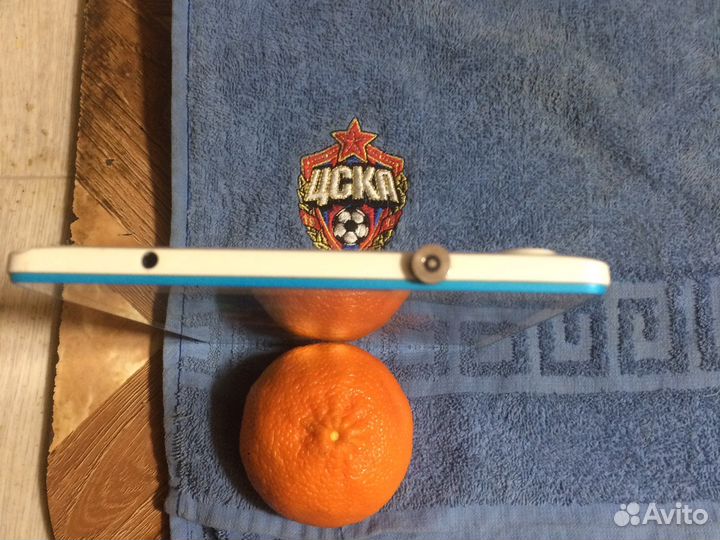 Планшет леново