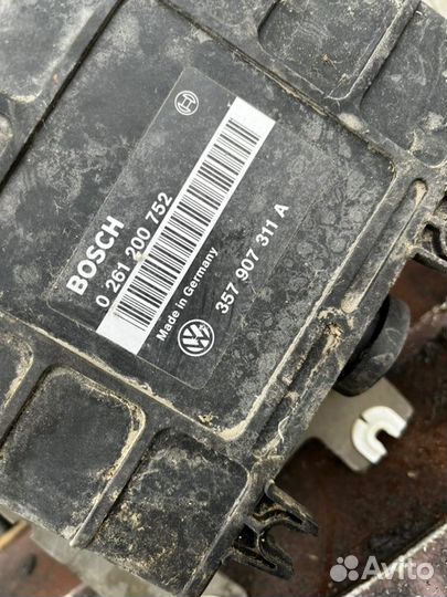 Блок управления двигателем Vw Passat B3 1988