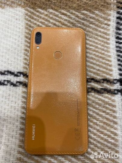 HUAWEI Y6 (2019), 2/32 ГБ