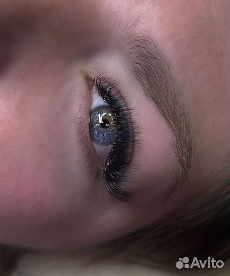 Наращивание ресниц модель