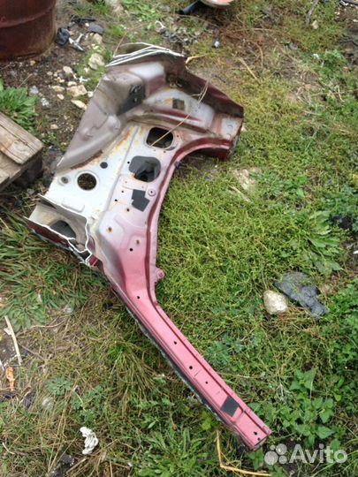 Передняя левая четверть hyundai accent