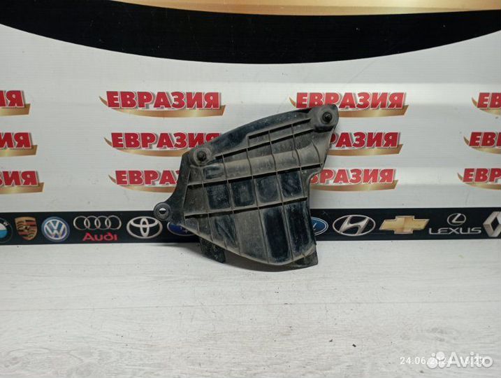 Защита двигателя правая Lexus Rx350 2GR-FE