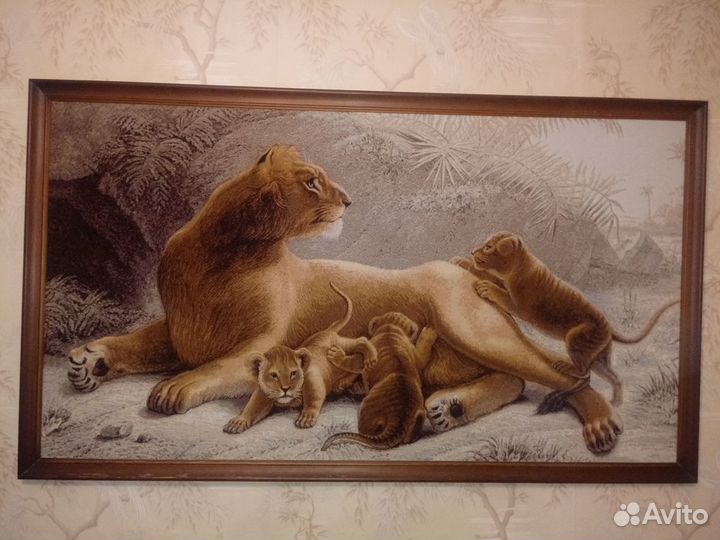 Картина тигрица с тигрятами