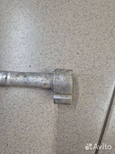 Трубка кондиционера Renault Logan