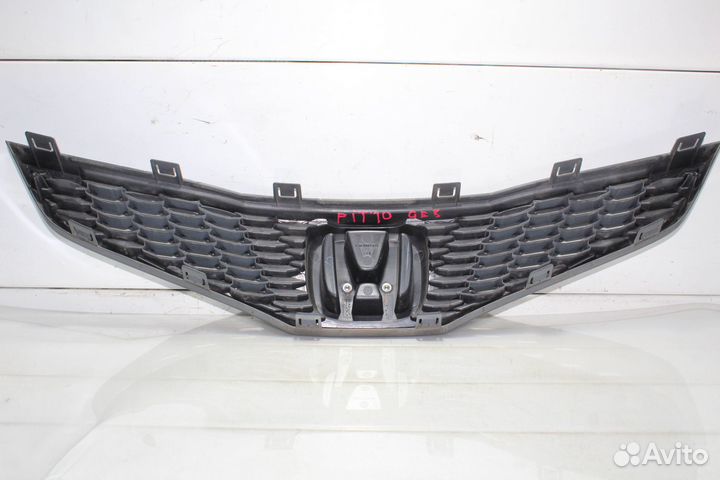 Решетка радиатора honda FIT 07-10* GE8