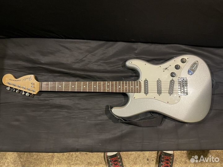 Электрогитара fender