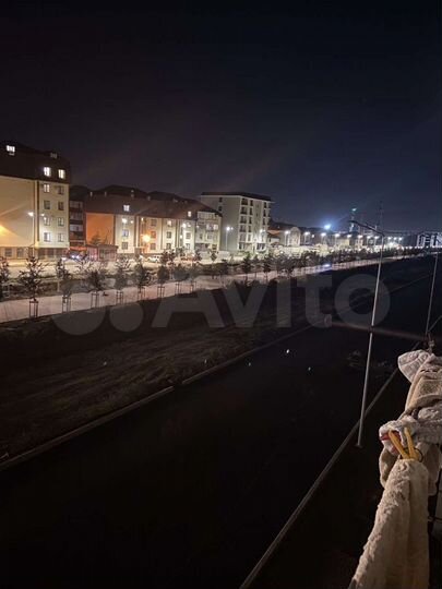 3-к. квартира, 90 м², 3/7 эт.