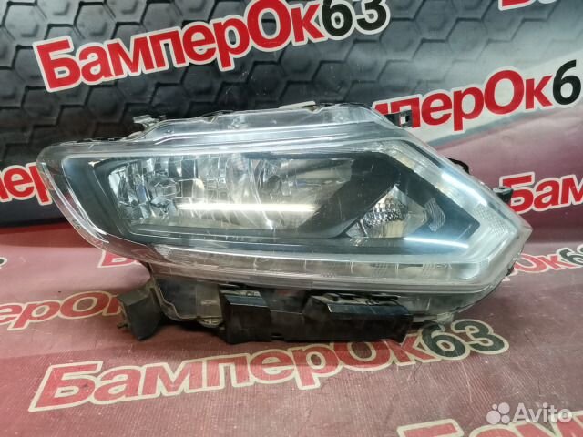 Фара передняя правая Nissan X-Trail