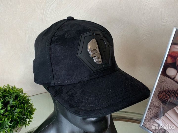 Бейсболка Philipp Plein крутая