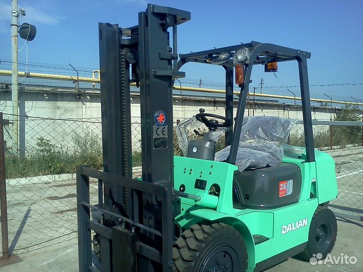 Вилочный погрузчик Dalian CPCD35BB, 2023