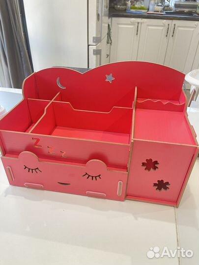 Органайзер настольный для школы