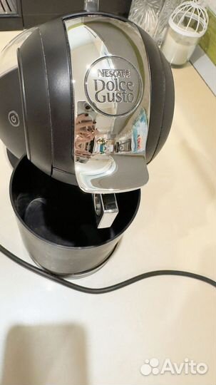 Капсульная кофемашина dolce gusto