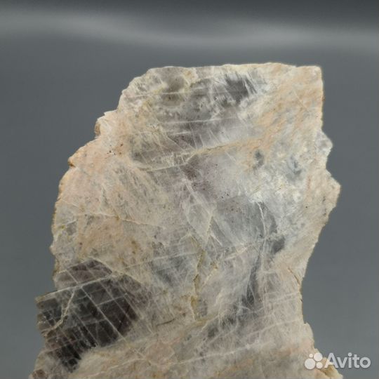 Лунный камень, шлифованая горбушка, оз Терен-Куль