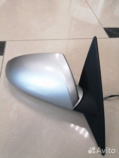 Зеркало заднего вида правое Nissan Primera P12