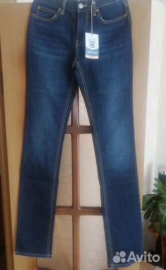 Джинсы слим женские