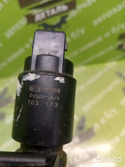 Насос омывателя Audi A6 C5 универсал 2.4 BDV