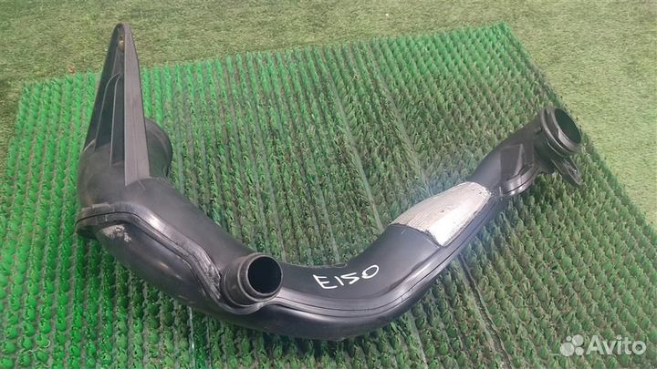 Патрубок воздушного фильтра Peugeot Expert 2010