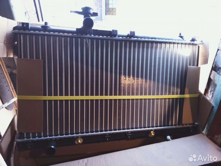 Радиатор охлаждения Сузуки liana