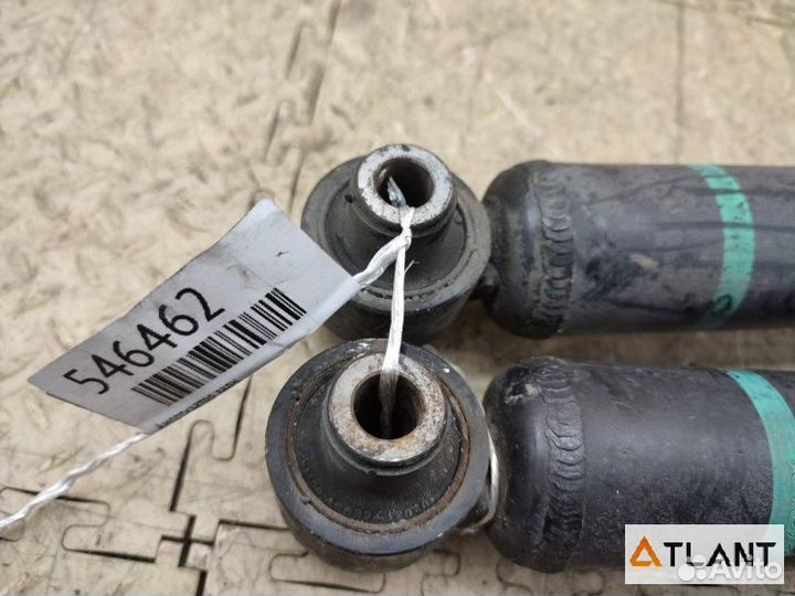 Амортизатор задний toyota prius