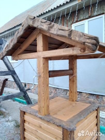 Колодец деревянный